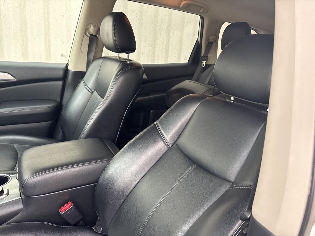 used 2020 Nissan Pathfinder car, priced at $19,250