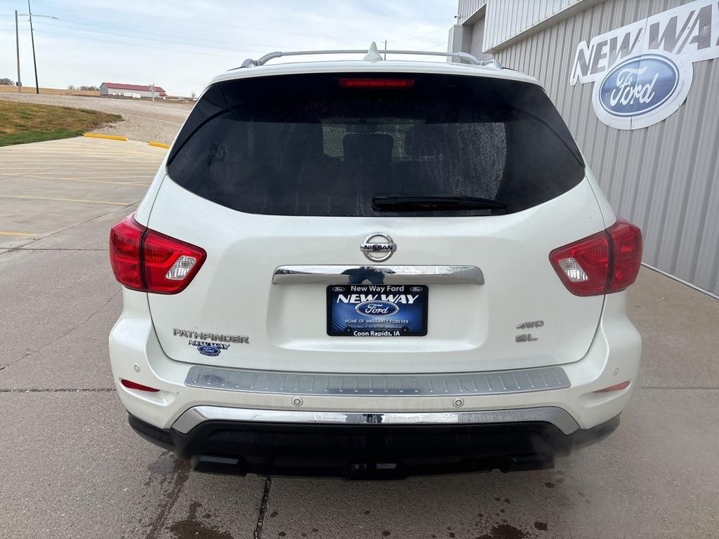 used 2020 Nissan Pathfinder car, priced at $19,250