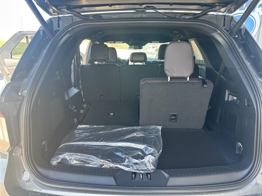 new 2026 Ford Explorer car, priced at $55,352