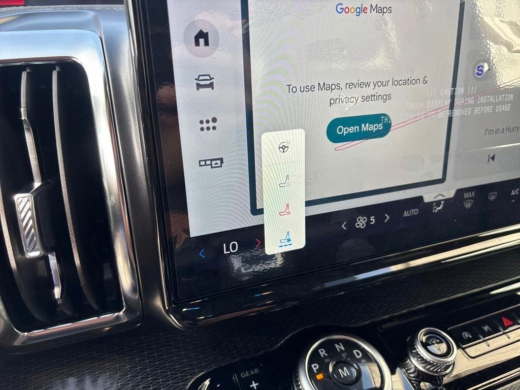 new 2025 Ford Expedition car, priced at $80,197