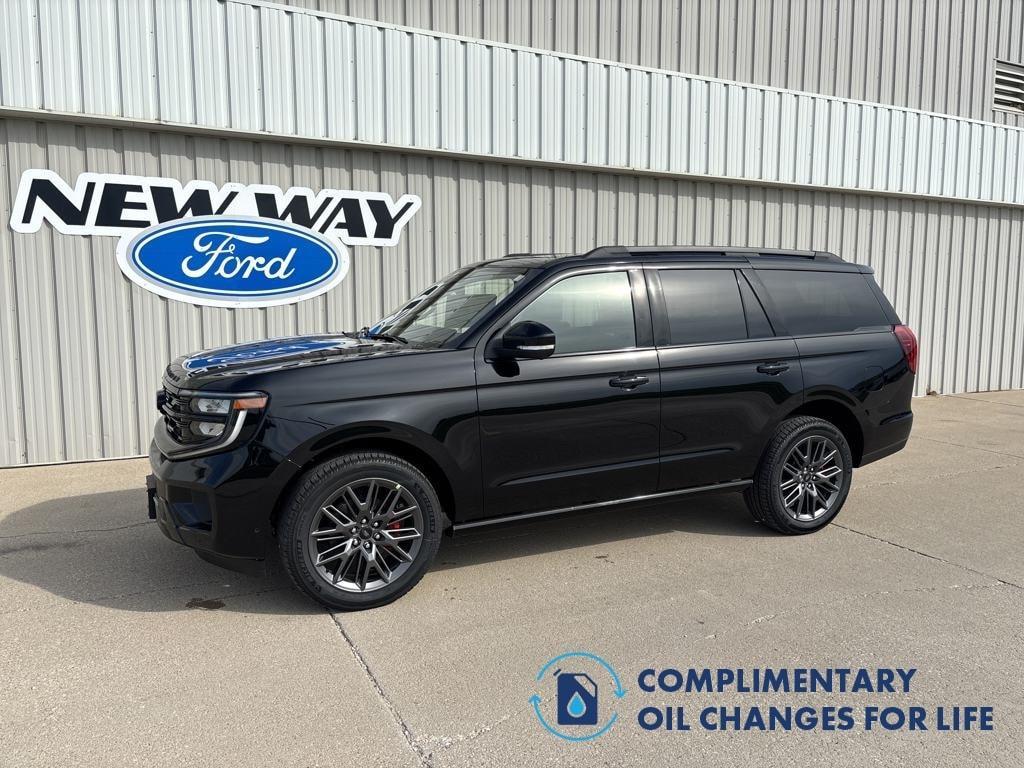 new 2025 Ford Expedition car, priced at $83,490