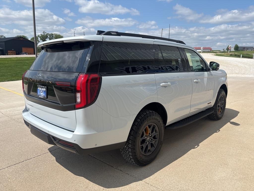 new 2025 Ford Expedition car, priced at $83,565