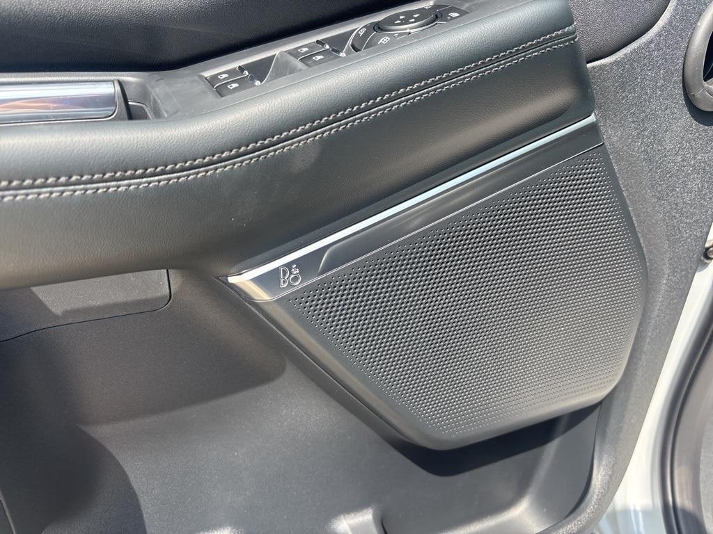 new 2025 Ford Expedition car, priced at $83,565