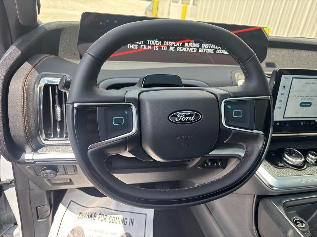 new 2025 Ford Expedition car, priced at $83,565
