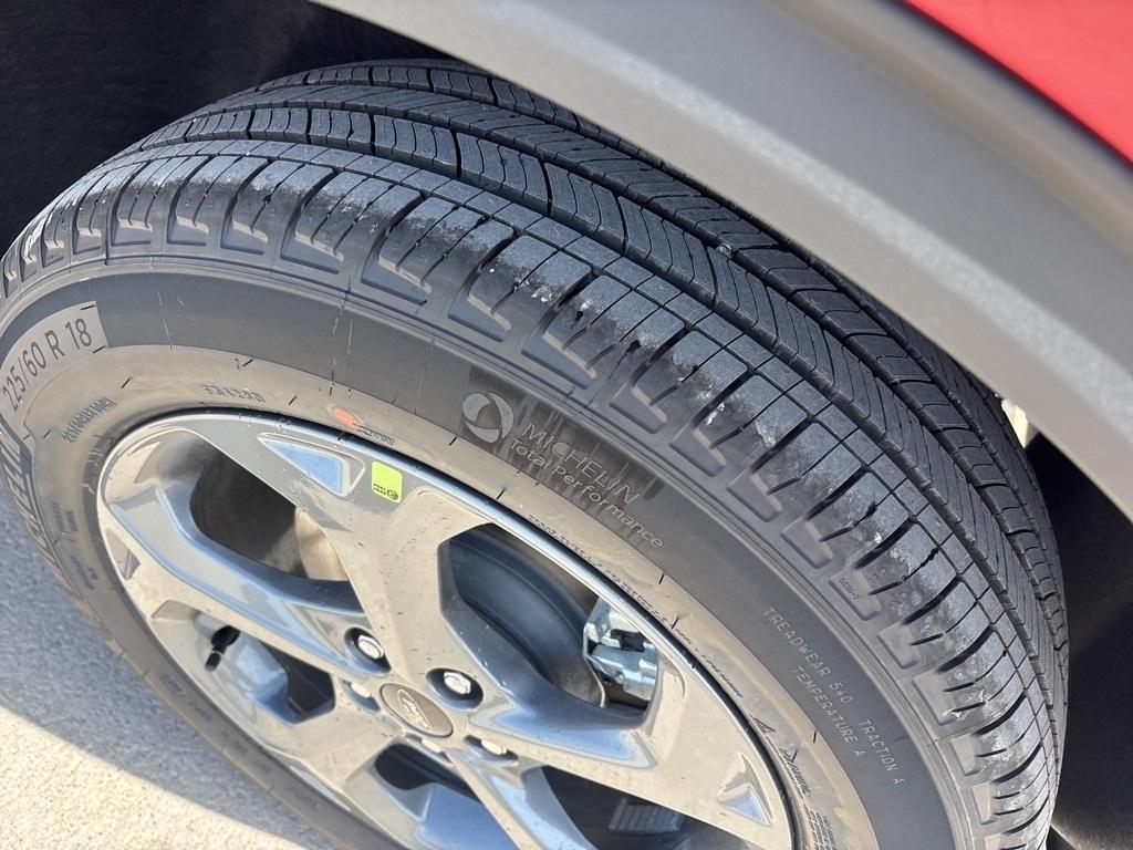 new 2025 Ford Escape car, priced at $28,342