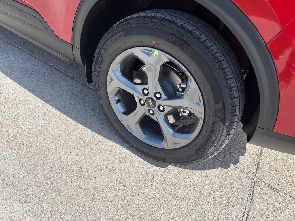 new 2025 Ford Escape car, priced at $28,342