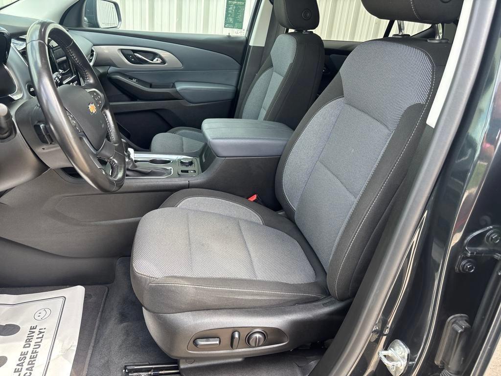 used 2021 Chevrolet Traverse car, priced at $24,500