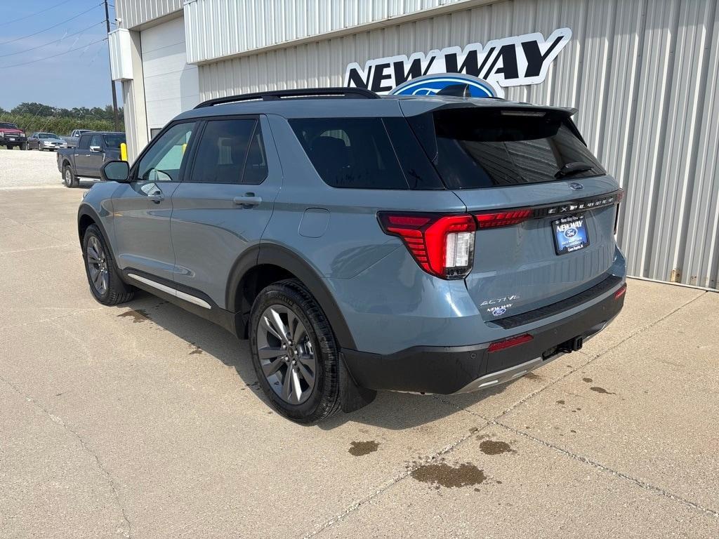 new 2025 Ford Explorer car, priced at $45,268