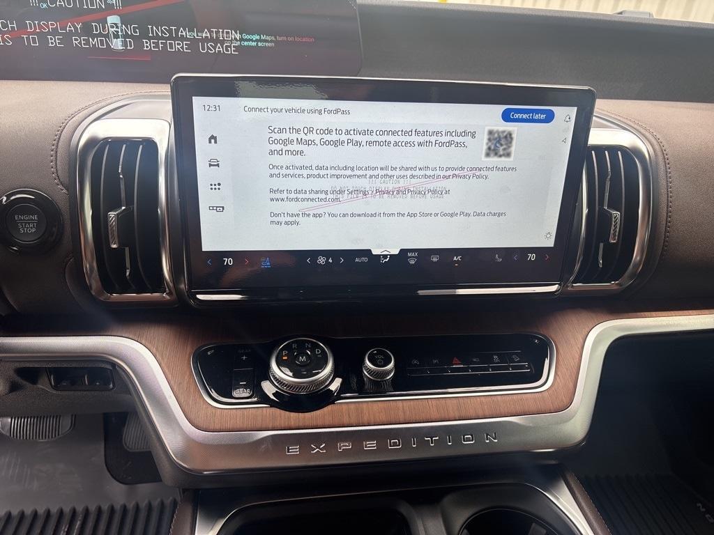 new 2025 Ford Expedition car, priced at $85,850