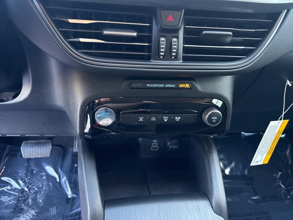 new 2024 Ford Escape car, priced at $26,398