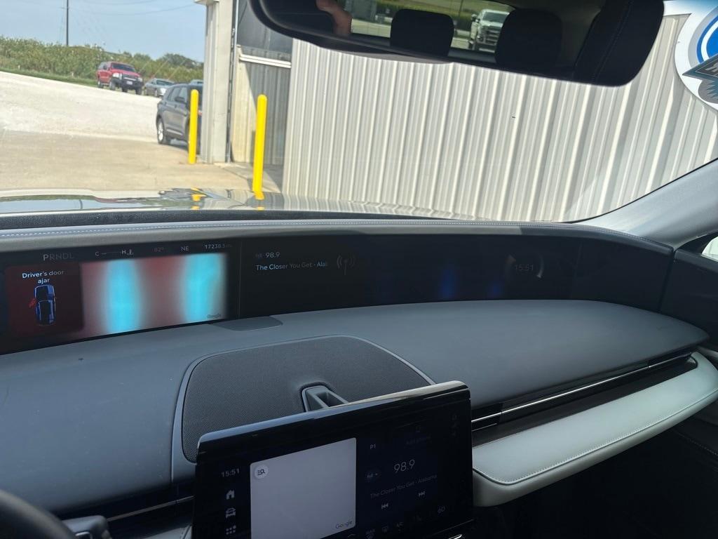 used 2024 Lincoln Nautilus car, priced at $46,500