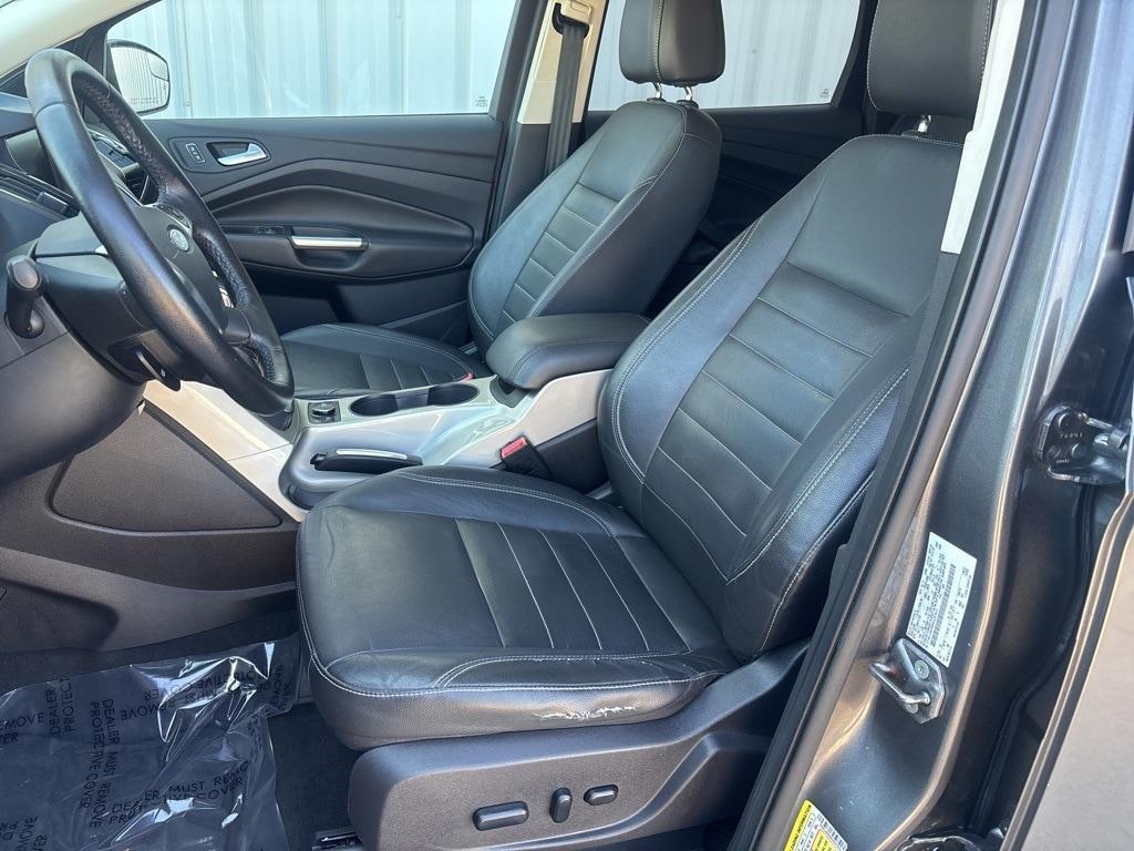 used 2013 Ford Escape car, priced at $10,900