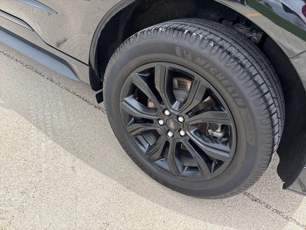 used 2022 Ford Edge car, priced at $22,250