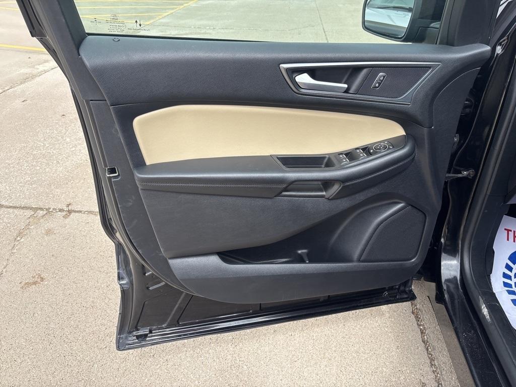 used 2022 Ford Edge car, priced at $22,250