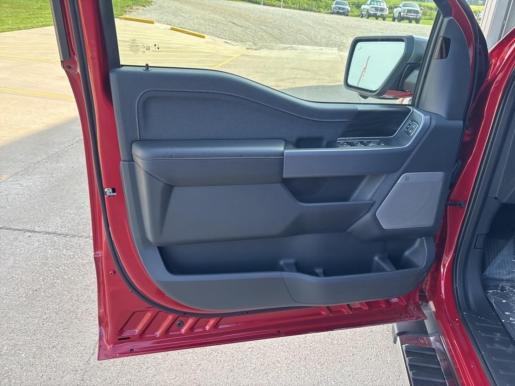 new 2025 Ford F-150 car, priced at $65,678