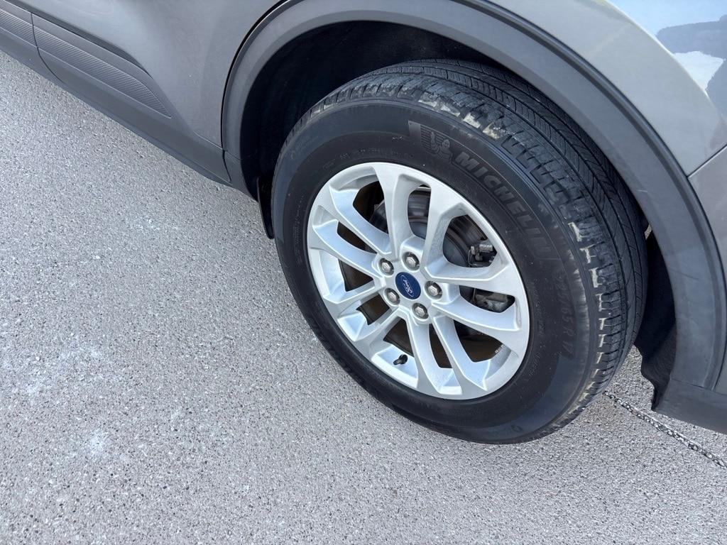 used 2021 Ford Escape car, priced at $22,900