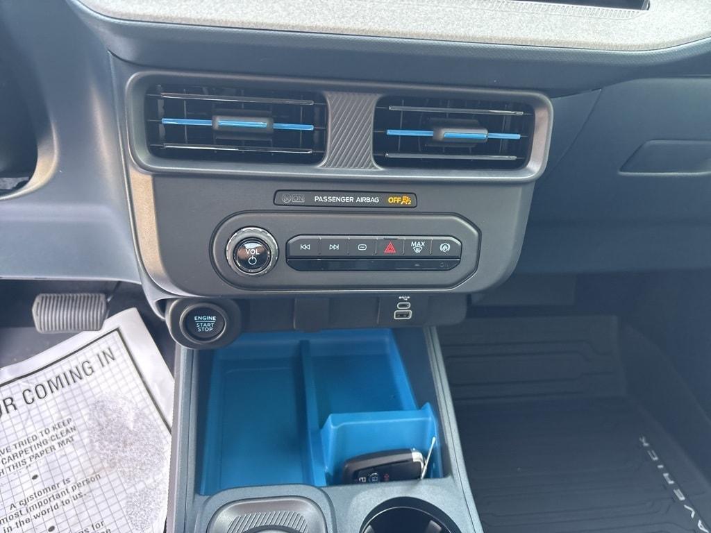 new 2025 Ford Maverick car, priced at $32,295