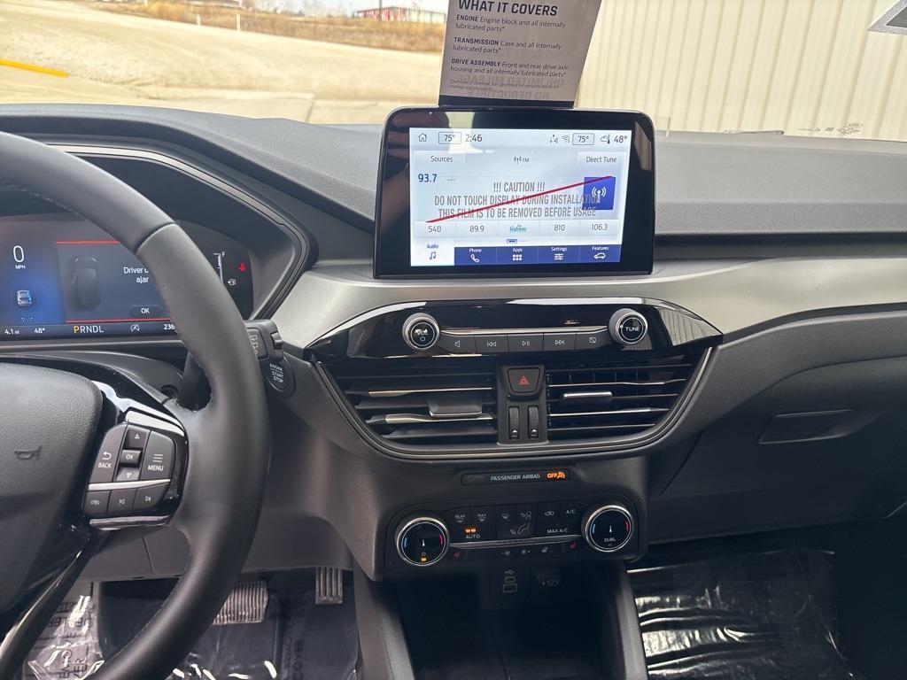 new 2025 Ford Escape car, priced at $30,689