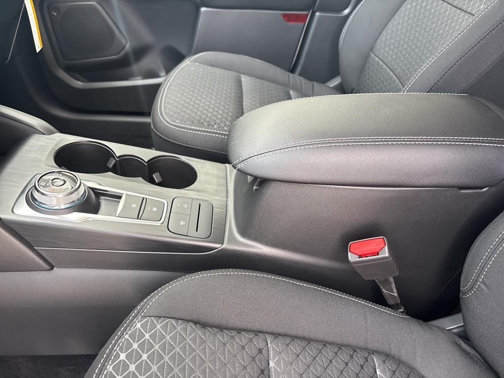 new 2025 Ford Escape car, priced at $27,648