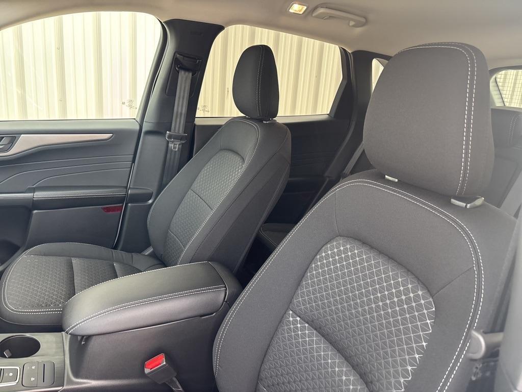 new 2025 Ford Escape car, priced at $25,648