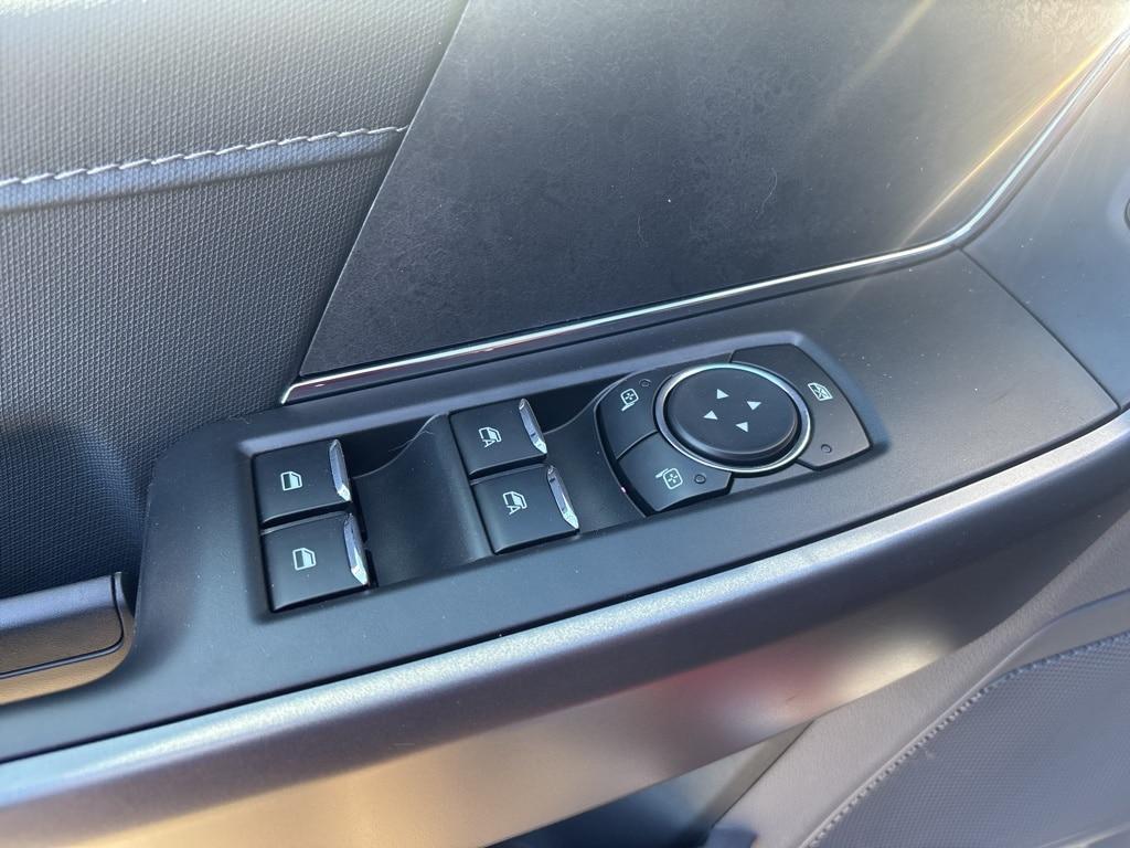 new 2025 Ford F-150 car, priced at $54,252