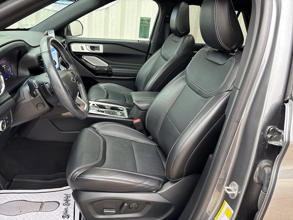 used 2022 Ford Explorer car, priced at $38,500