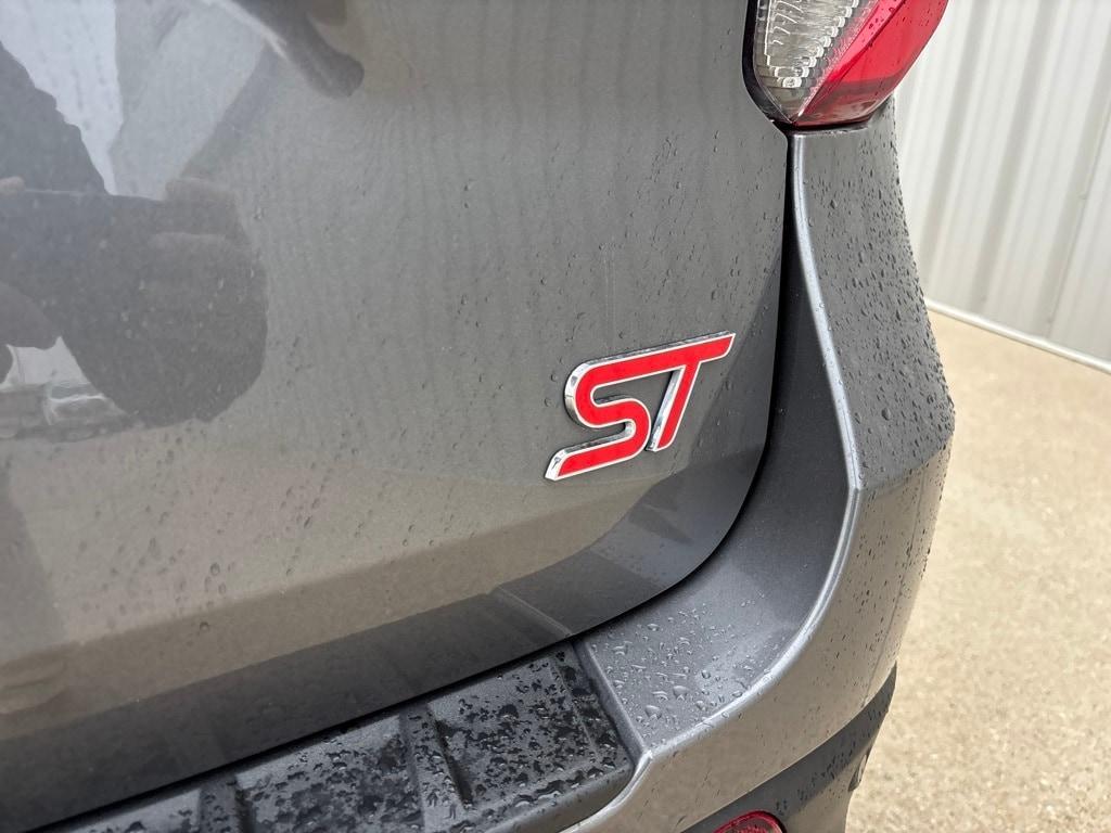 used 2022 Ford Explorer car, priced at $38,500