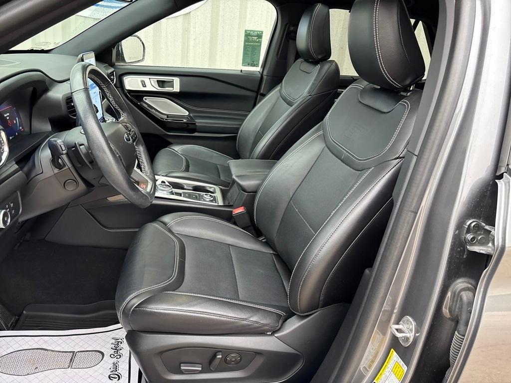 used 2022 Ford Explorer car, priced at $38,500