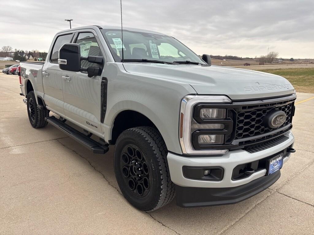 new 2025 Ford F-250 car, priced at $76,591