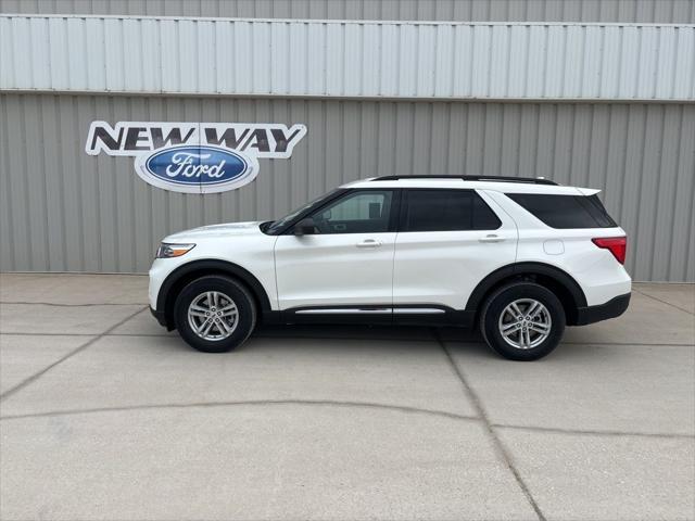 new 2024 Ford Explorer car, priced at $42,975