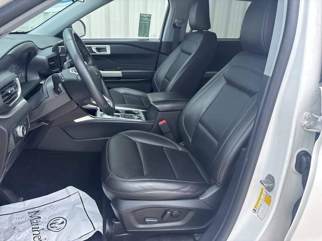used 2022 Ford Explorer car, priced at $32,900