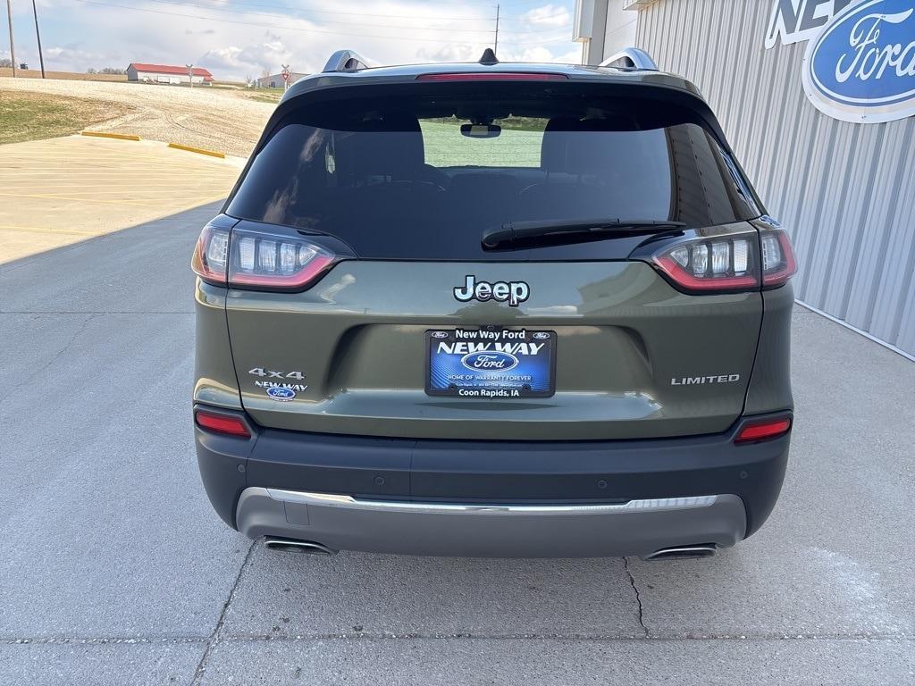 used 2019 Jeep Cherokee car, priced at $17,500