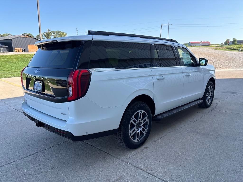 new 2025 Ford Expedition Max car, priced at $73,121