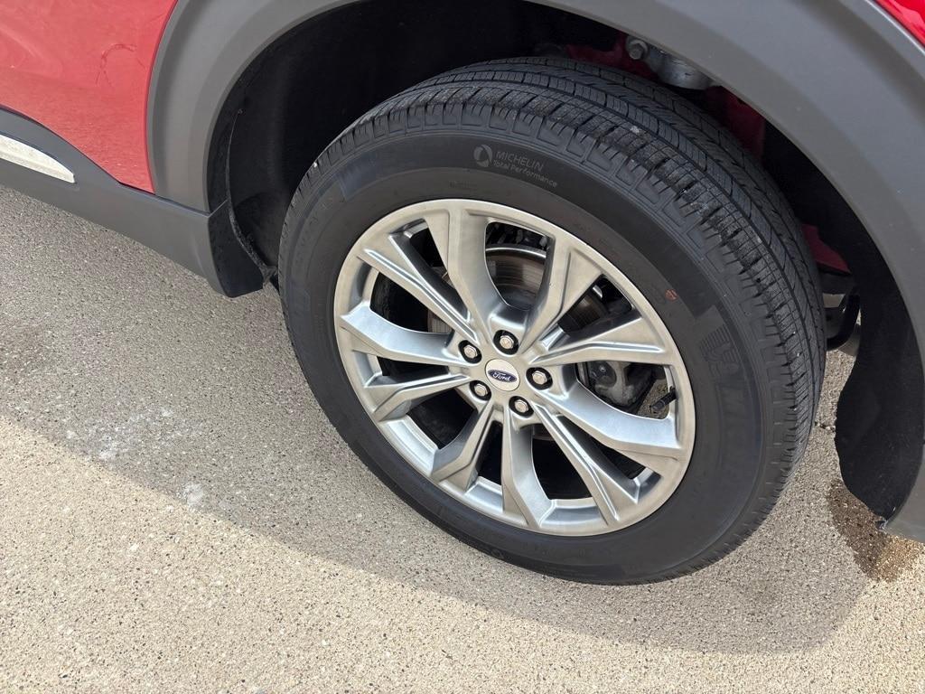 used 2022 Ford Explorer car, priced at $33,452