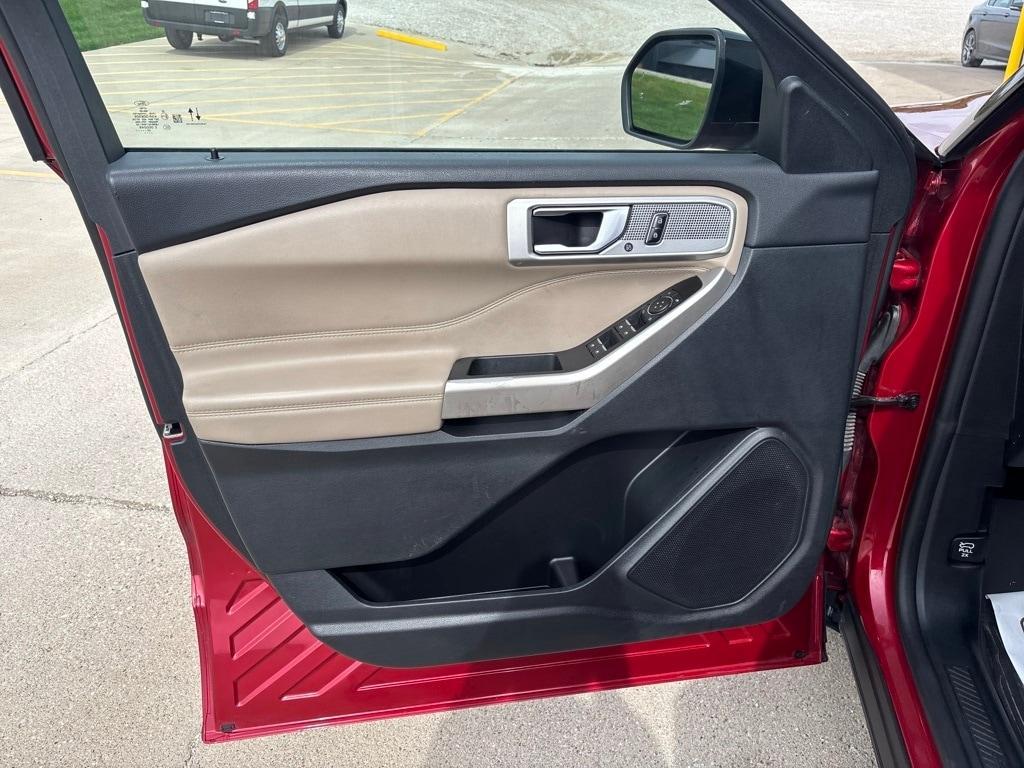 used 2022 Ford Explorer car, priced at $33,452