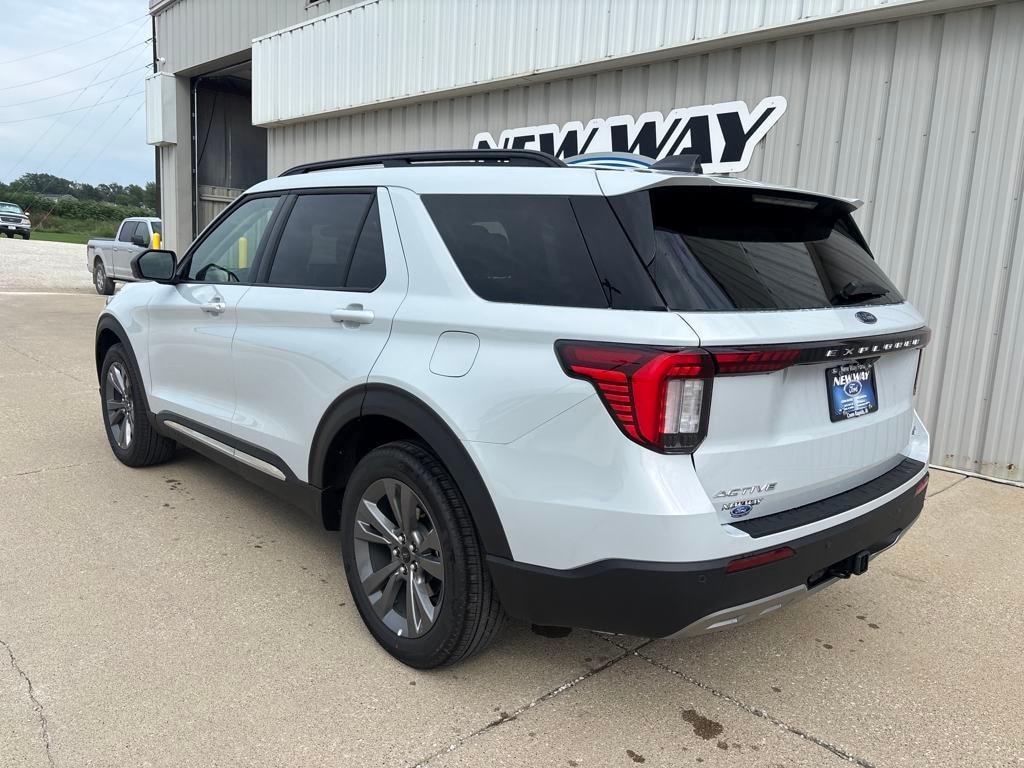 new 2025 Ford Explorer car, priced at $47,015