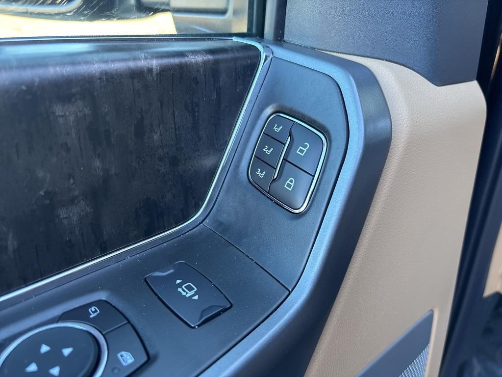new 2025 Ford F-350 car, priced at $76,035