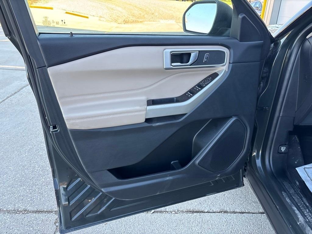 used 2022 Ford Explorer car, priced at $30,083