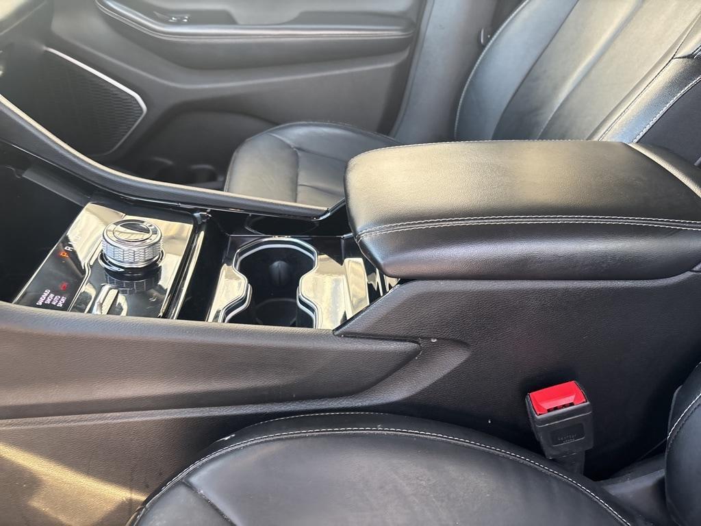 used 2023 Jeep Grand Cherokee car, priced at $29,900