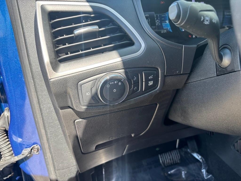used 2022 Ford Edge car, priced at $28,500