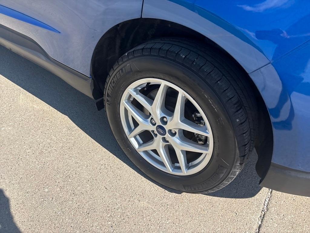 used 2022 Ford Edge car, priced at $28,500