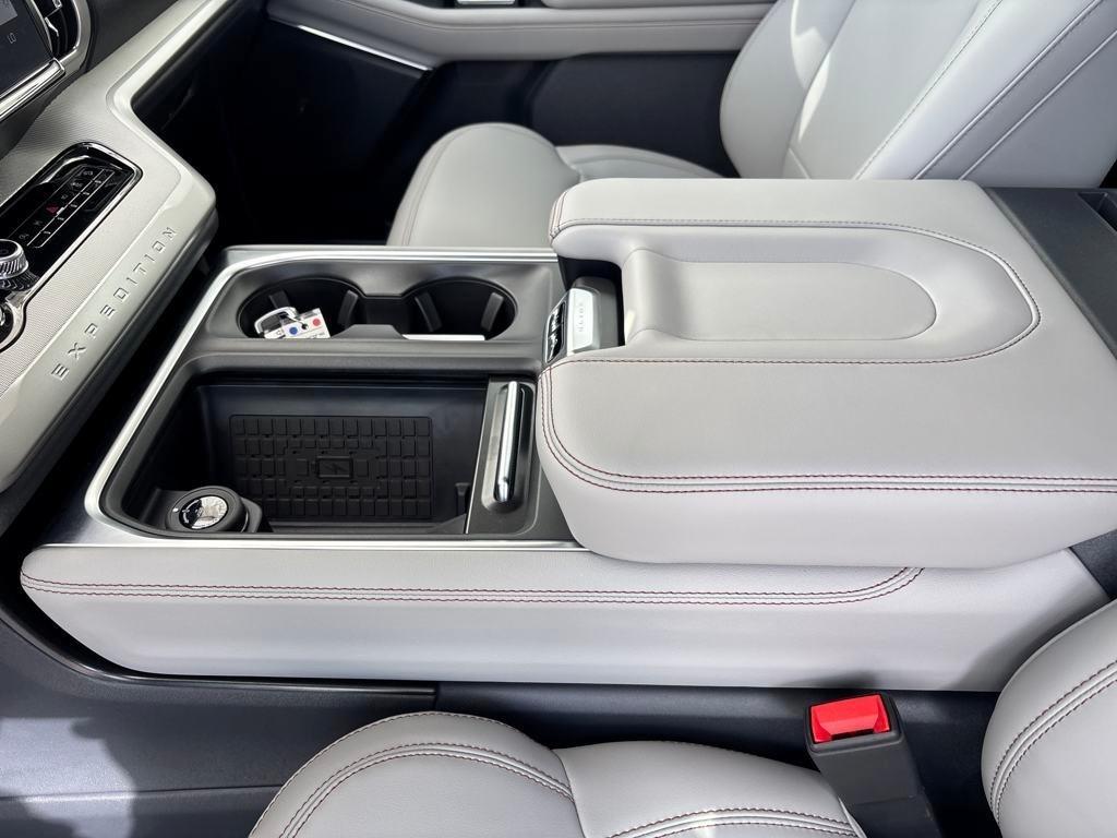 new 2025 Ford Expedition Max car, priced at $71,350
