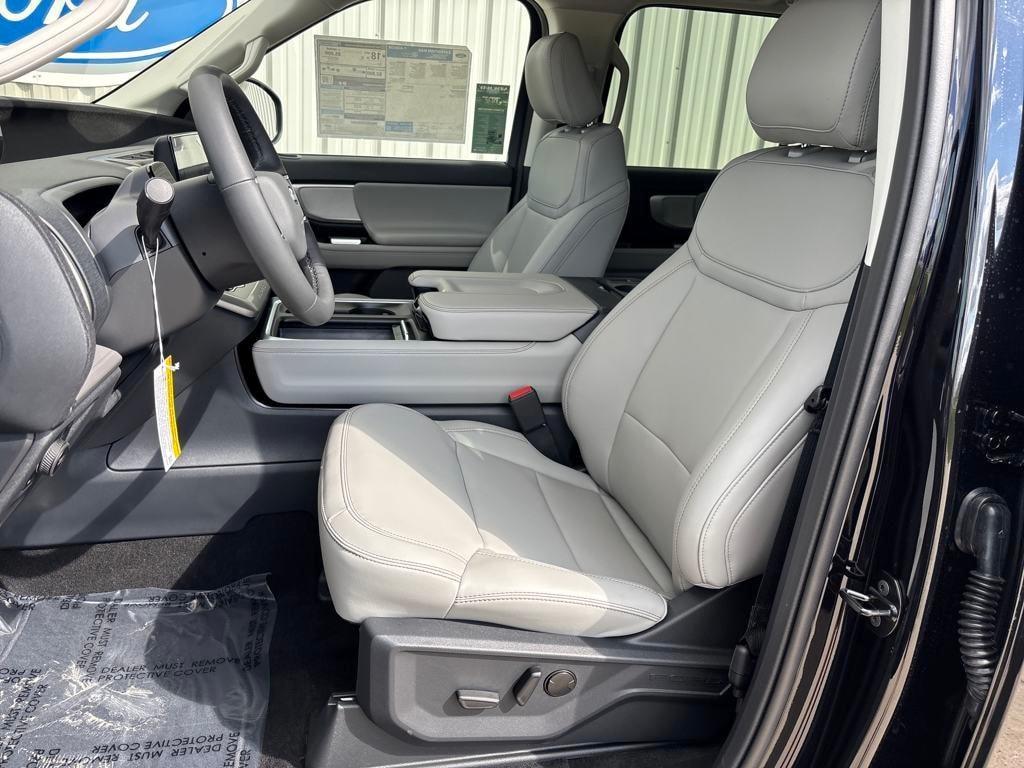 new 2025 Ford Expedition Max car, priced at $71,350