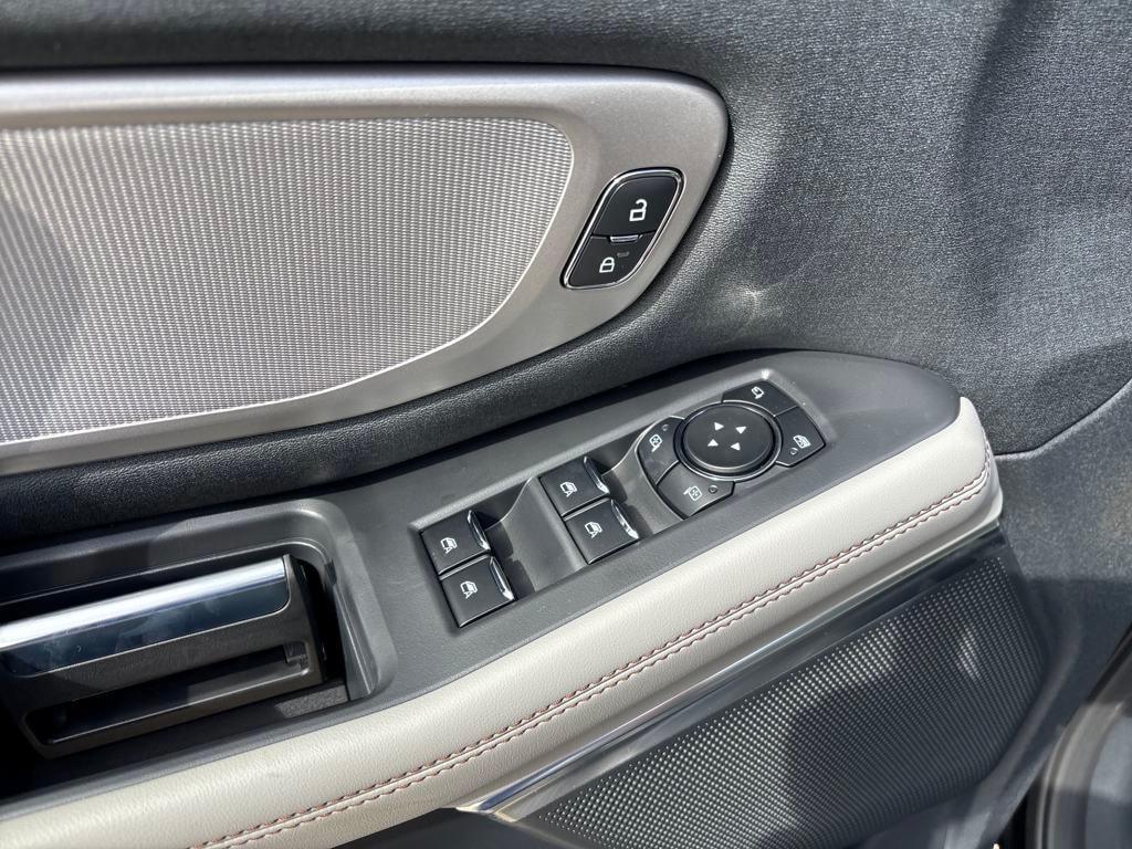 new 2025 Ford Expedition Max car, priced at $71,350