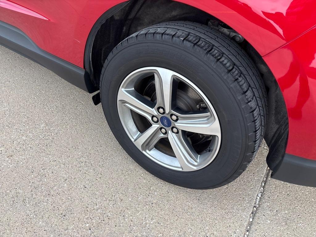 used 2022 Ford Edge car, priced at $25,900