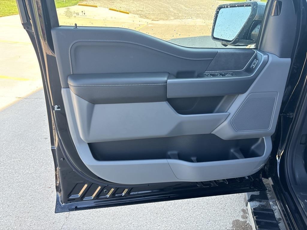 new 2024 Ford F-150 car, priced at $51,013