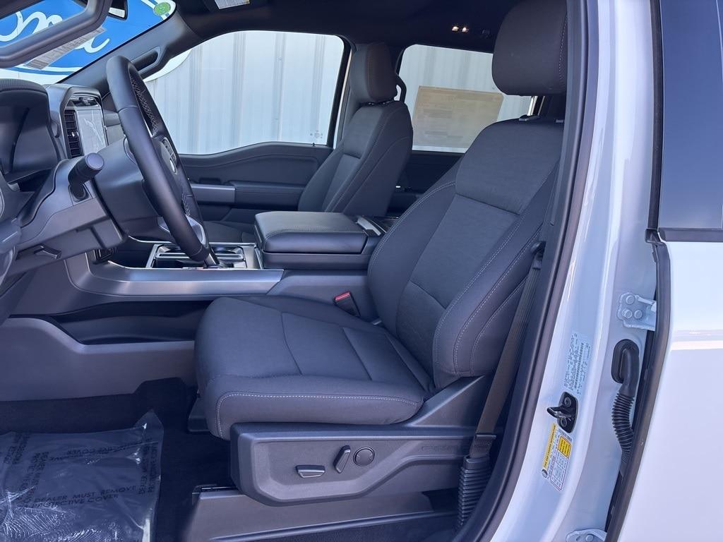 new 2025 Ford F-150 car, priced at $54,342