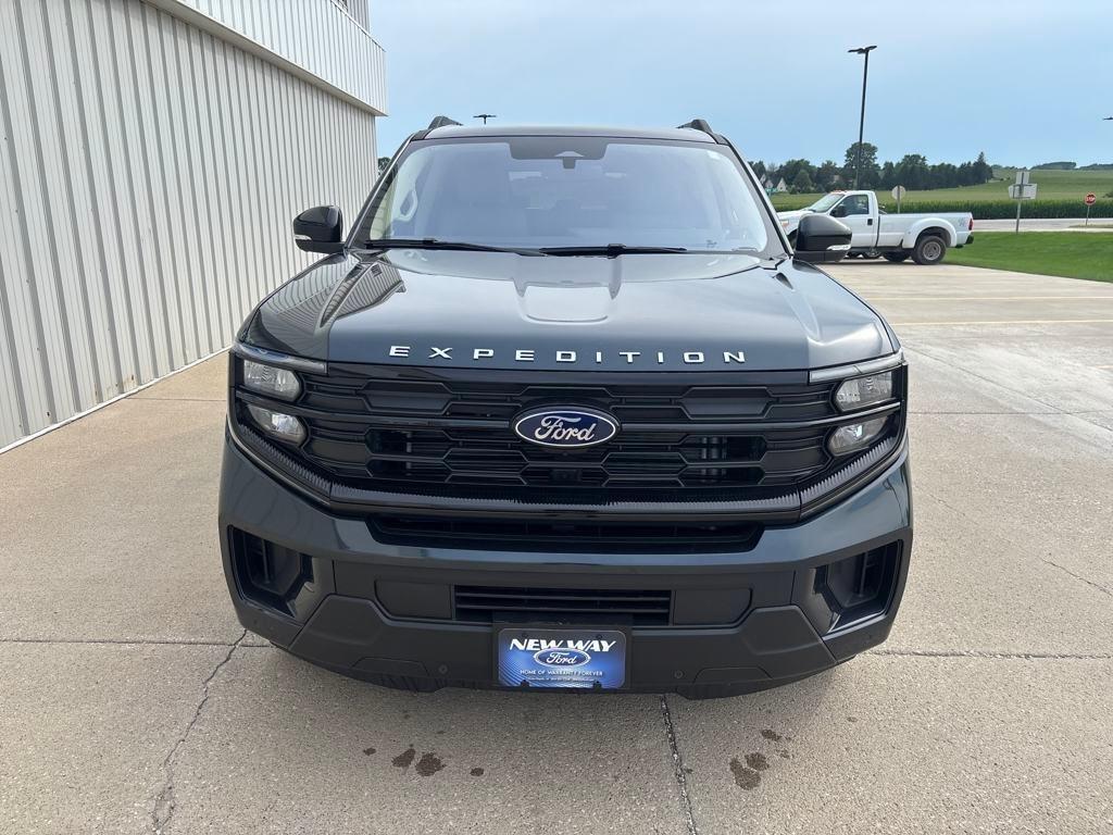 new 2025 Ford Expedition car, priced at $69,419