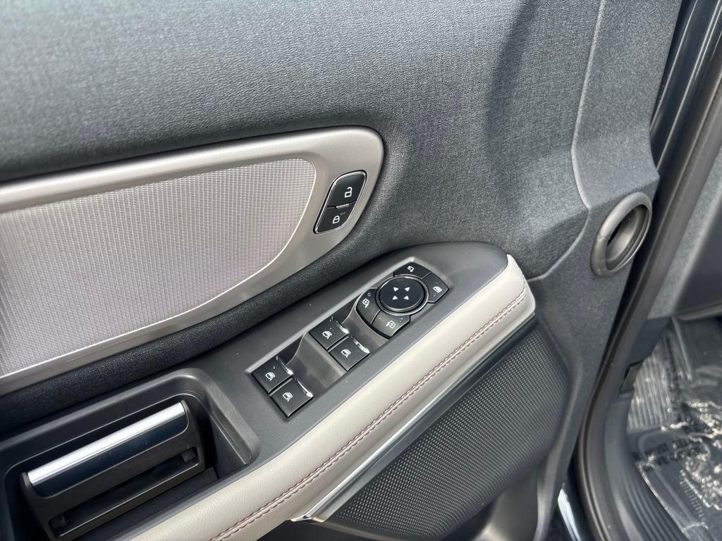 new 2025 Ford Expedition car, priced at $69,419