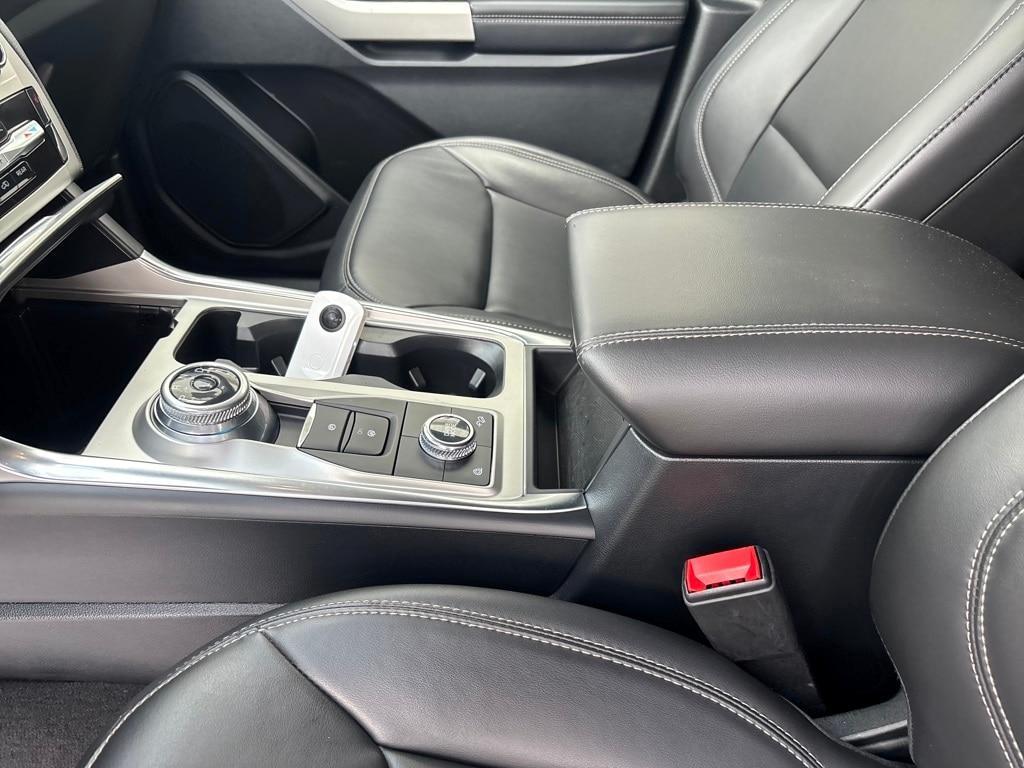 used 2022 Ford Explorer car, priced at $32,500
